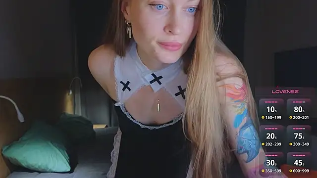 Snapshot of Russian_sexy_girl1 chatting on 02/09/25, 09:39 Russian sexy girl1 online show from 02/09/25, 09:39