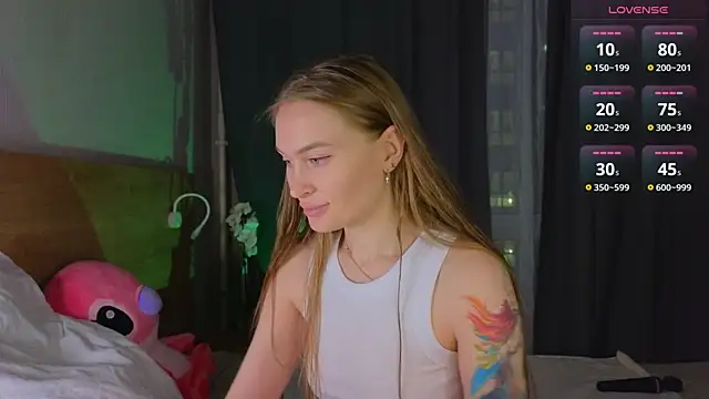 Snapshot of Russian_sexy_girl1 chatting on 03/13/25, 03:11 Russian sexy girl1 online show from 03/13/25, 03:11