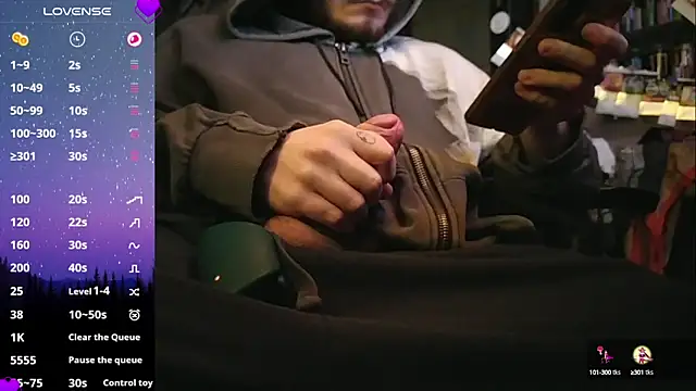 Snapshot of Purple_Flamingo chatting on 02/05/25, 05:53 Purple Flamingo online show from 02/05/25, 05:53