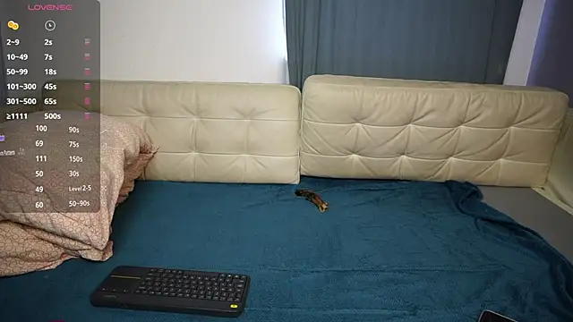 Just alice online show from 09/09/25, 01:42