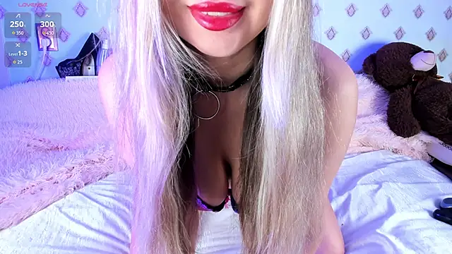 Briana Lovs online show from 03/02/26, 06:14