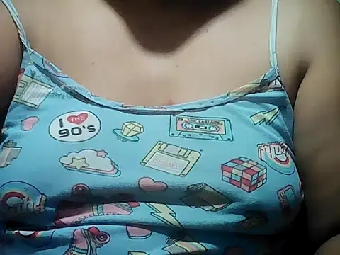 Snapshot of Sexyhorney4u chatting on 04/28/26, 08:13 Sexyhorney4u online show from 04/28/26, 08:13