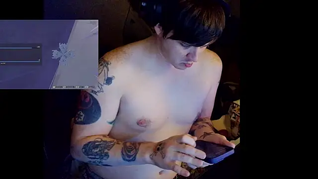 risque crochet online show from 12/01/25, 07:53