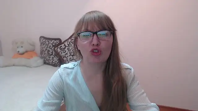 MargotLot online show from 02/27/25, 11:06