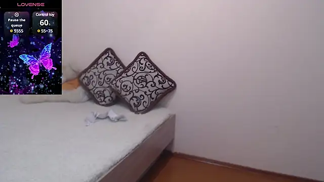 MargotLot online show from 02/15/25, 08:11