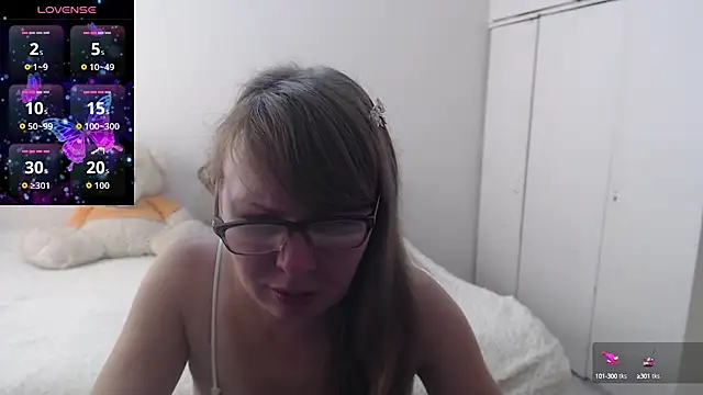 MargotLot online show from 10/04/25, 04:14