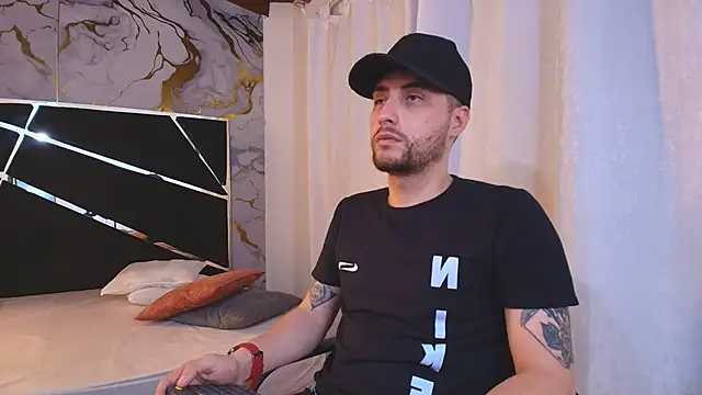 Pleasure Vibes23 online show from 10/21/25, 09:47