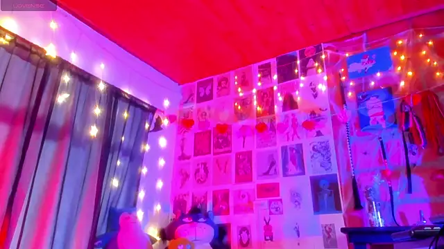 EmmaRusso online show from 02/11/26, 09:36