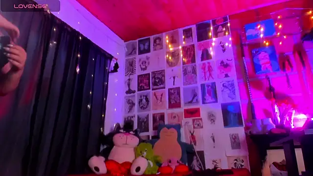 EmmaRusso online show from 01/17/26, 01:09