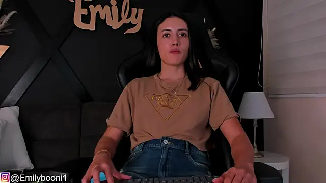 EmilyBoonny1 online show from 03/11/25, 07:36
