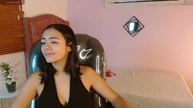 Ivy Gail online show from 02/12/25, 04:33