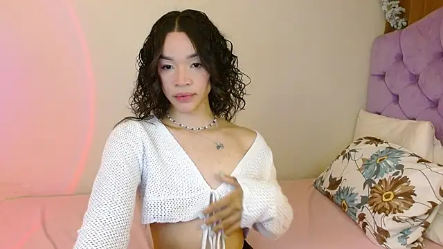 Snapshot of kiarablue chatting on 10/11/25, 01:50 kiarablue online show from 10/11/25, 01:50