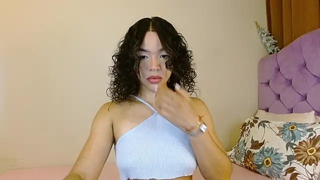 Snapshot of kiarablue chatting on 02/17/26, 12:52 kiarablue online show from 02/17/26, 12:52