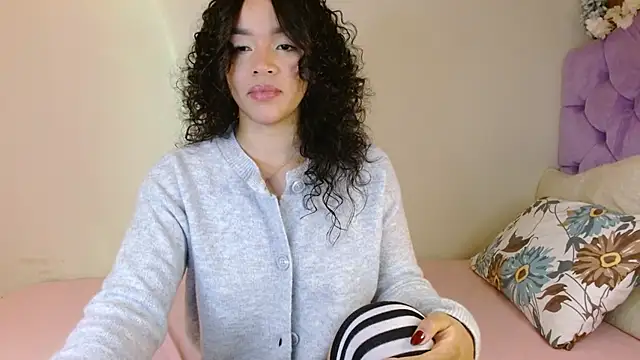 kiarablue online show from 06/03/26, 02:12