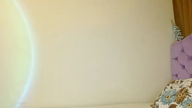 kiarablue online show from 04/15/26, 02:06