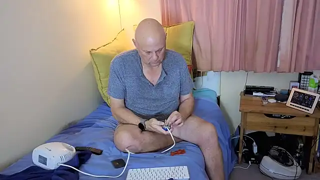 DaddyCumBumZA online show from 04/15/26, 05:06