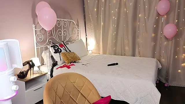 Aleksa Foxy online show from 04/09/26, 12:12