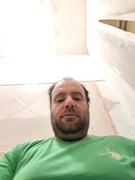 alex899927 online show from 04/13/26, 02:21