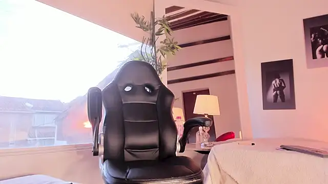 Alicee Levine online show from 02/04/26, 10:05