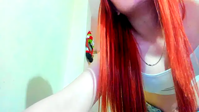 Snapshot of horny__molly_ chatting on 12/29/24, 04:48 horny molly online show from 12/29/24, 04:48