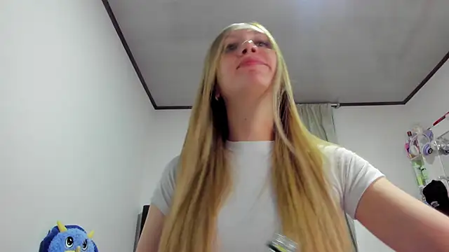 horny  molly  online show from 05/06/26, 04:49
