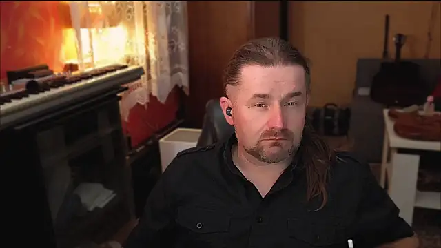 Mosiadz1975 online show from 03/08/25, 02:45