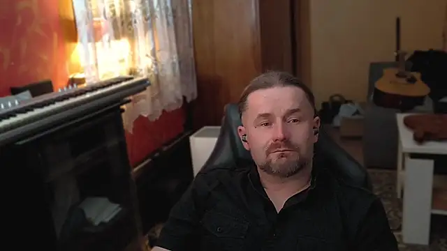 Mosiadz1975 online show from 02/15/25, 11:58