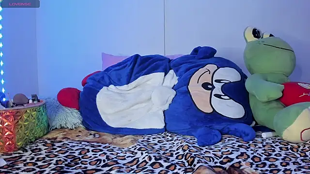 Abbyy Rosse  online show from 12/04/25, 04:55