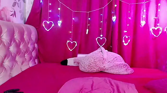 IVYDEAN online show from 03/04/26, 05:42