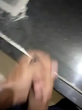 Snapshot of hOrnybOy_369 chatting on 12/09/24, 11:13 hOrnybOy 369 online show from 12/09/24, 11:13