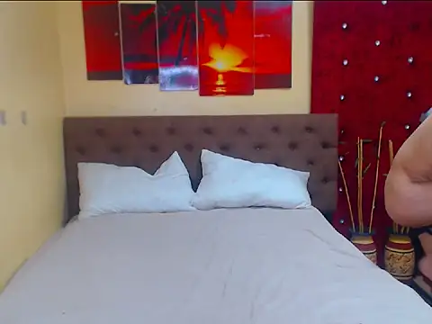 MeatyhorsecockMistress online show from 12/04/25, 02:21