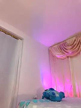 Nanybaker95 online show from 04/12/26, 03:32