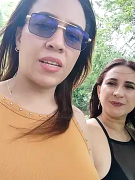 Snapshot of Nanybaker95 chatting on 02/15/26, 06:07 Nanybaker95 online show from 02/15/26, 06:07