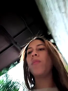 Snapshot of Nanybaker95 chatting on 12/22/25, 11:05 Nanybaker95 online show from 12/22/25, 11:05