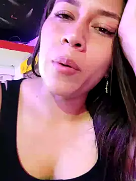 Snapshot of Nanybaker95 chatting on 03/15/25, 12:47 Nanybaker95 online show from 03/15/25, 12:47