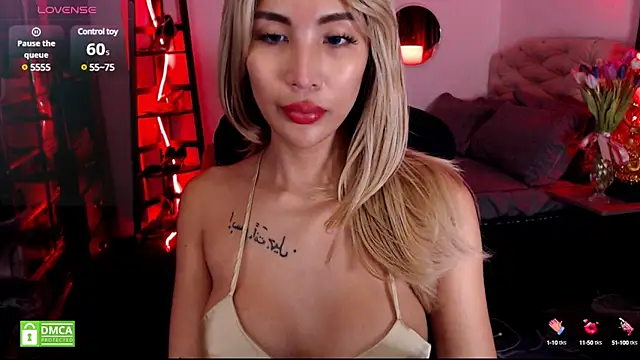 Snapshot of BunnieAngel chatting on 01/30/25, 01:44 BunnieAngel online show from 01/30/25, 01:44