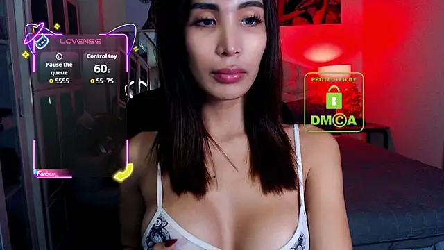 Snapshot of BunnieAngel chatting on 10/13/25, 04:14 BunnieAngel online show from 10/13/25, 04:14
