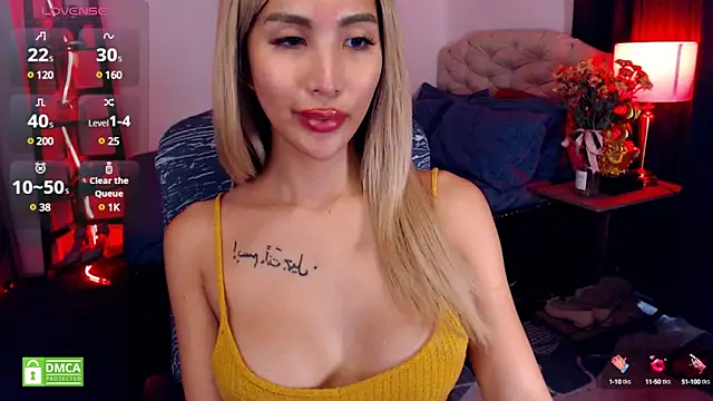 Snapshot of BunnieAngel chatting on 03/05/25, 06:01 BunnieAngel online show from 03/05/25, 06:01
