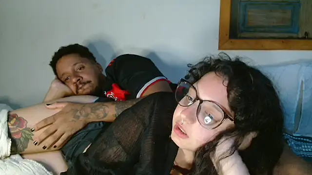 Snapshot of myamillor chatting on 11/11/25, 11:20 myamillor online show from 11/11/25, 11:20