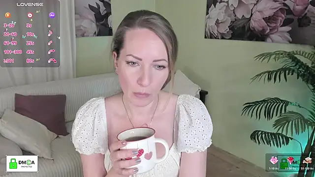 Queenymel online show from 02/21/26, 04:31