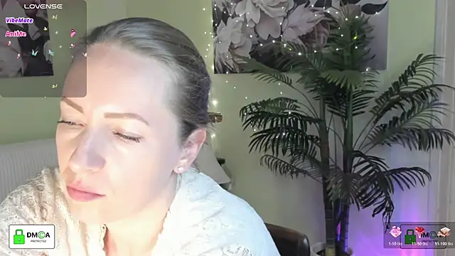 Queenymel online show from 05/26/26, 05:55