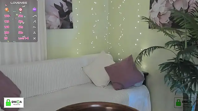 Queenymel online show from 03/18/26, 04:19