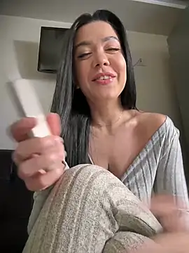 denise k online show from 12/09/24, 12:19