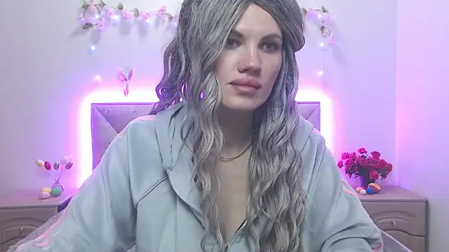 MilaLoona online show from 03/28/26, 06:09