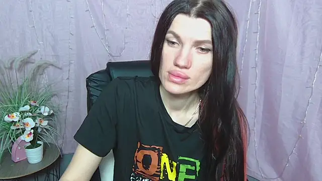 MilaLoona online show from 04/23/26, 05:58