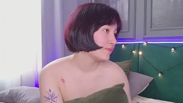 Snapshot of So_audrey chatting on 02/24/25, 09:21 So audrey online show from 02/24/25, 09:21