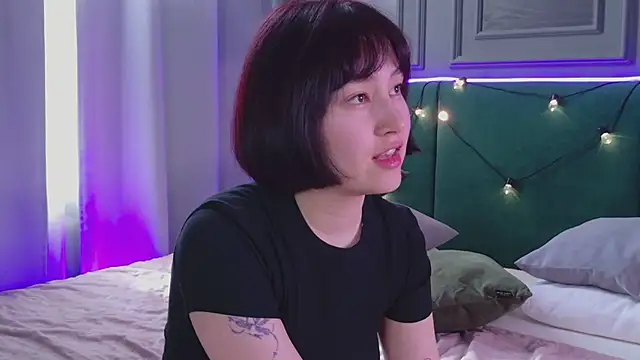 Snapshot of So_audrey chatting on 02/26/25, 11:54 So audrey online show from 02/26/25, 11:54