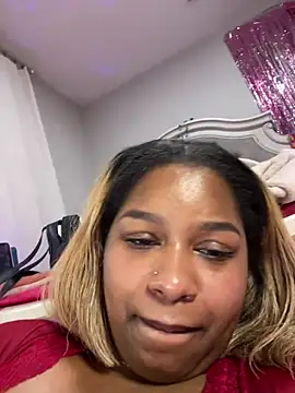 Snapshot of BigFineSelena chatting on 01/10/26, 12:33 BigFineSelena online show from 01/10/26, 12:33