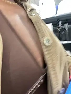 Snapshot of BigFineSelena chatting on 01/10/26, 12:28 BigFineSelena online show from 01/10/26, 12:28