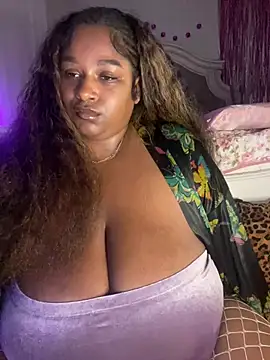 BigFineSelena online show from 05/31/26, 09:26